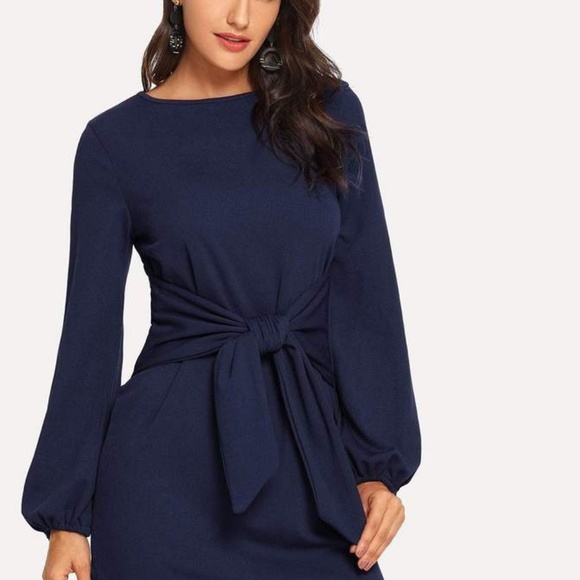 Knotted Waist Dress - Picture 2 of 8